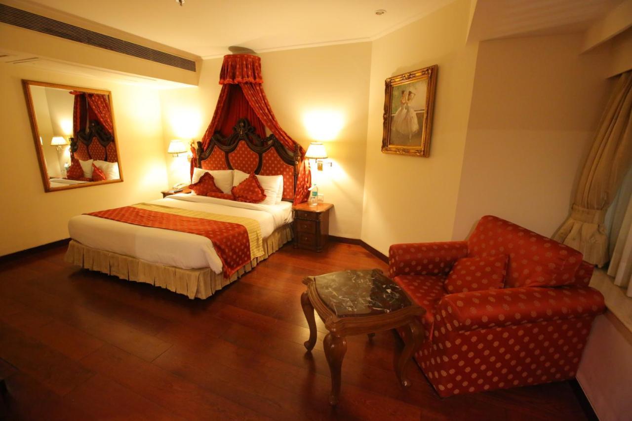 The Royal Plaza होटल New Delhi